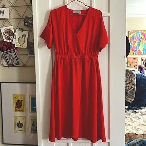 Red everlane travel dress with pockets